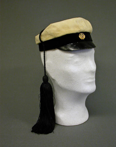 vanha teekkarilakki.png